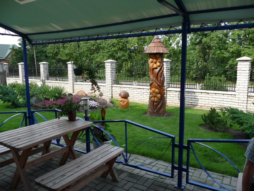 Skaistaziede Hotel Šiauliai Quarto foto