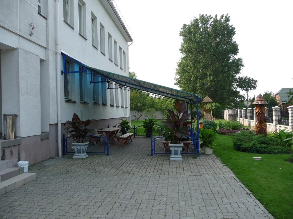 Skaistaziede Hotel Šiauliai Exterior foto